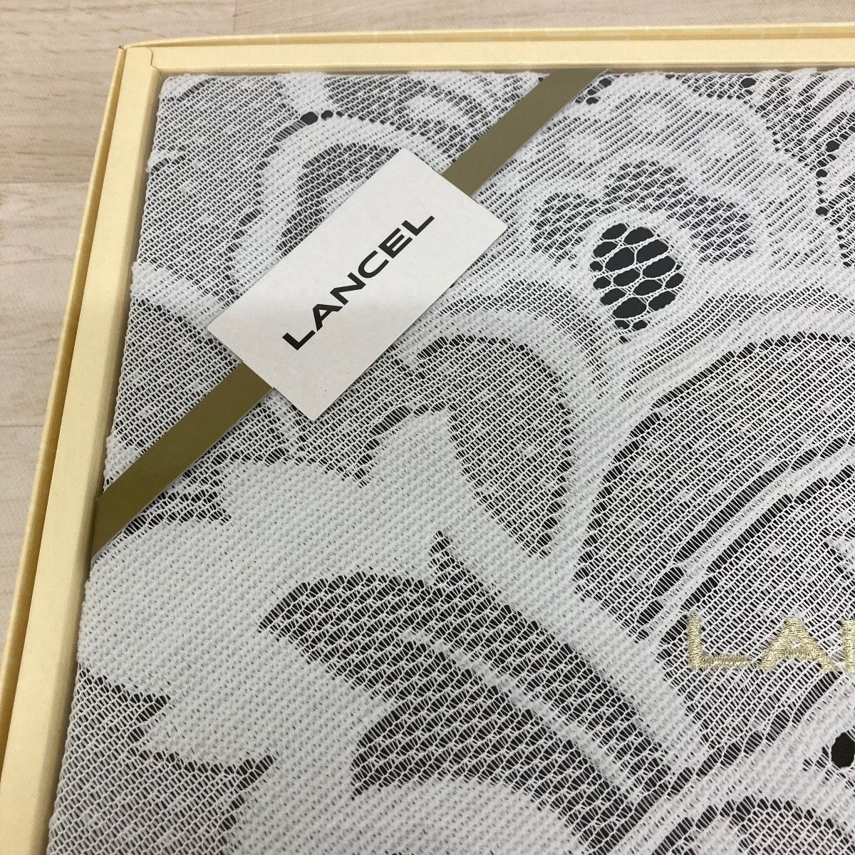 極美品 LANCEL ランセル テーブルクロス ホワイト レース 花柄 ES-0377