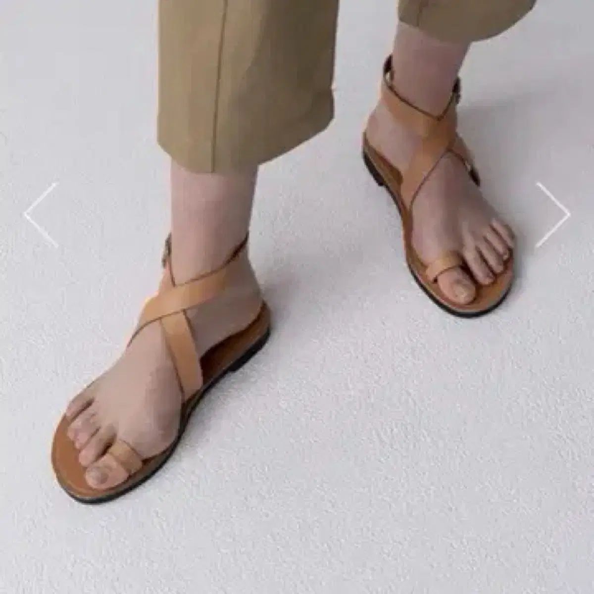 Urbanic30 アーバニック30 トゥーリングサンダル toe ring sandal
