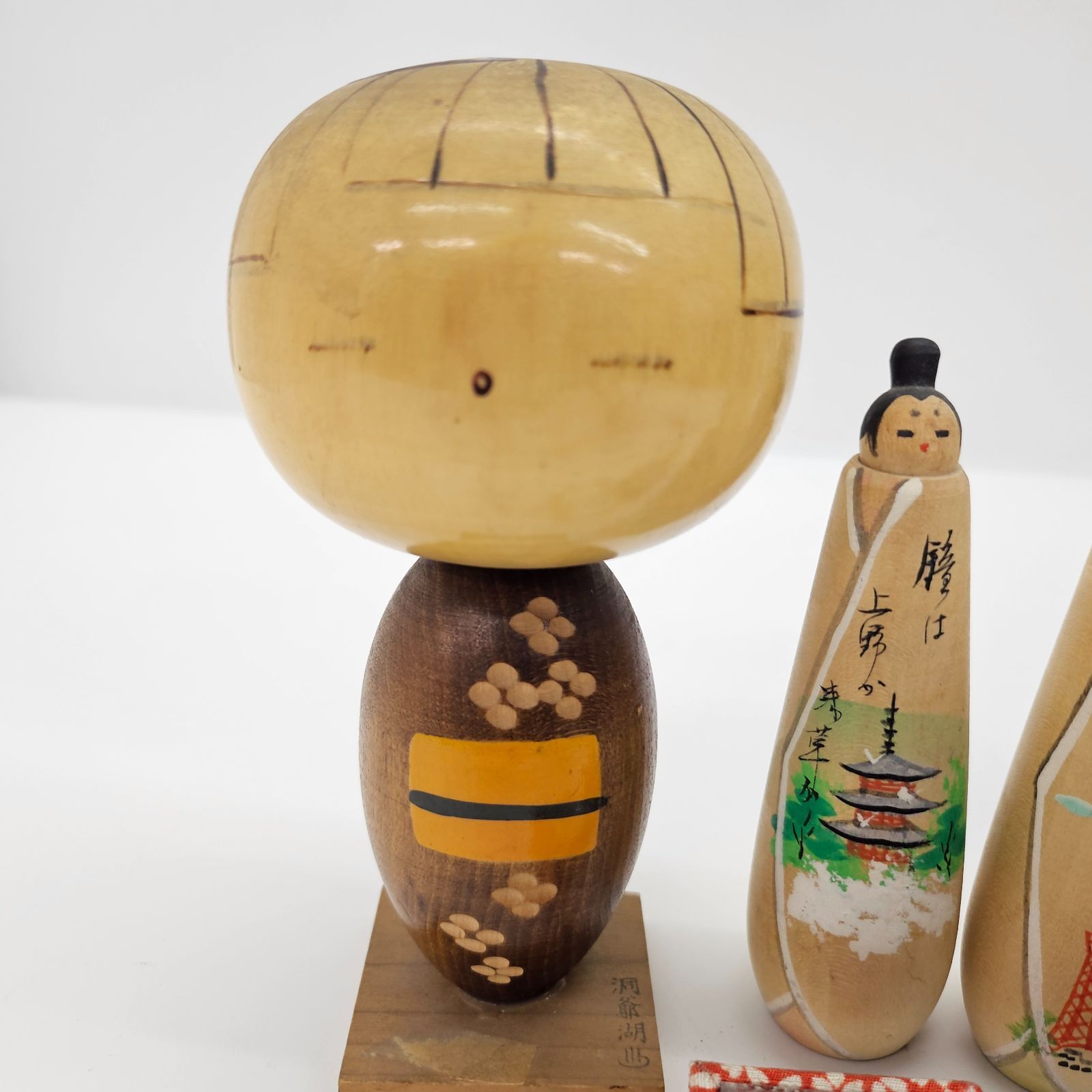 こけし山 大量 在銘 作家物 日本各地 民芸 お宝 縁起物 創作こけし 民芸品 お土産 まとめセット 洞爺湖 文泉印あり 東京タワー