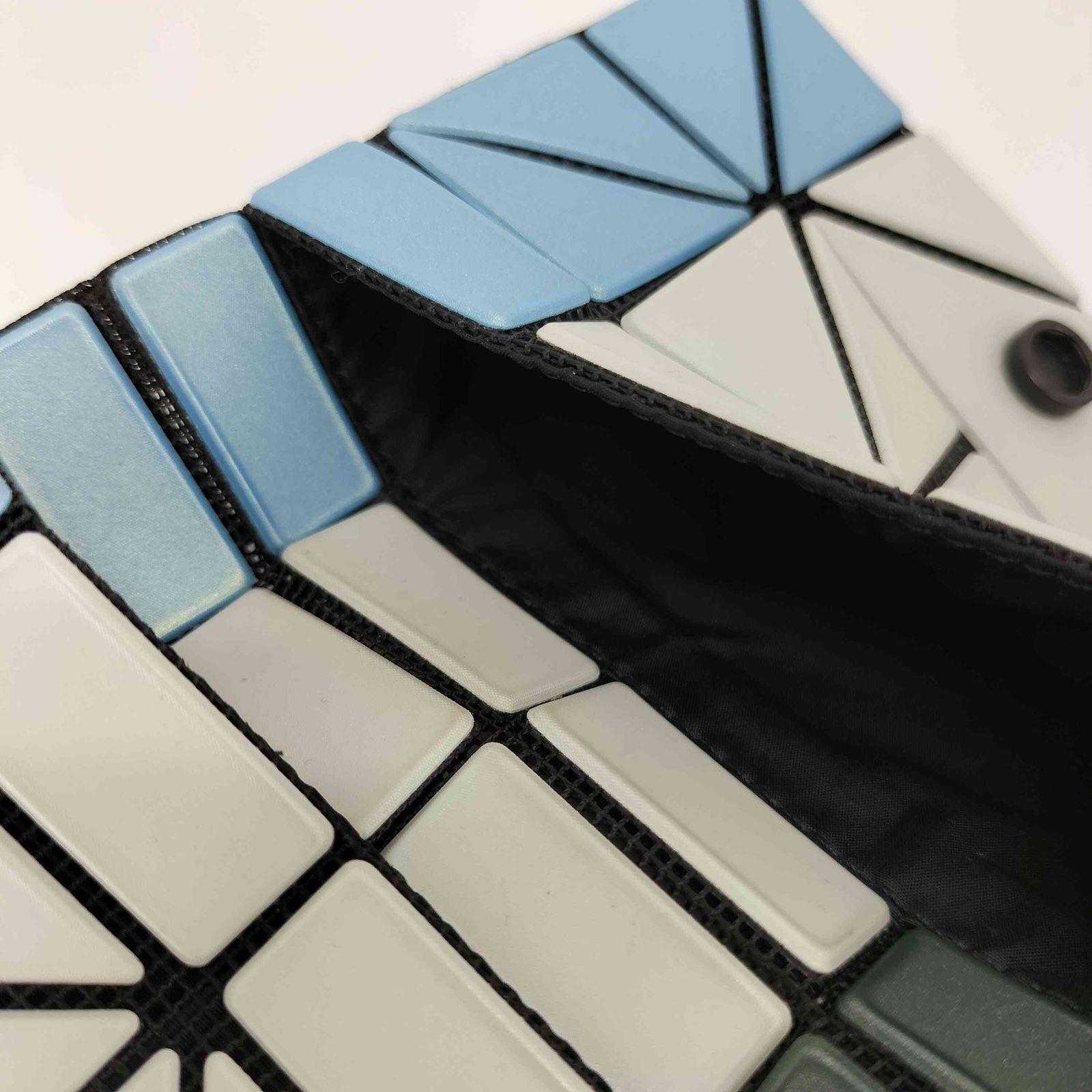 バオバオイッセイミヤケ BAO BAO ISSEY MIYAKE マルチカラー 二つ折り