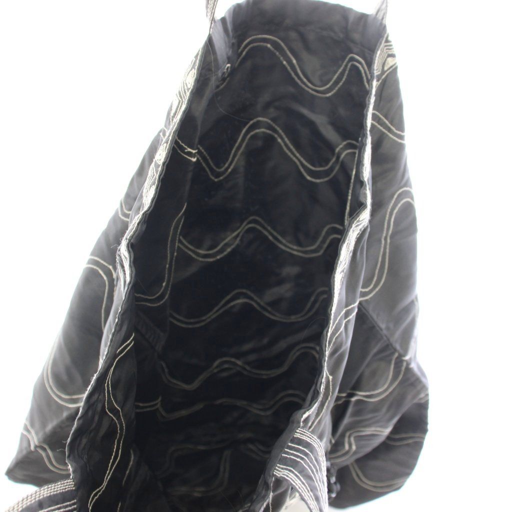 美品 TAMASHA ブラック イッセイミヤケ イッセイミヤケ ISSEY MIYAKE ハート タマシャ HaaT TaMaSHa トート