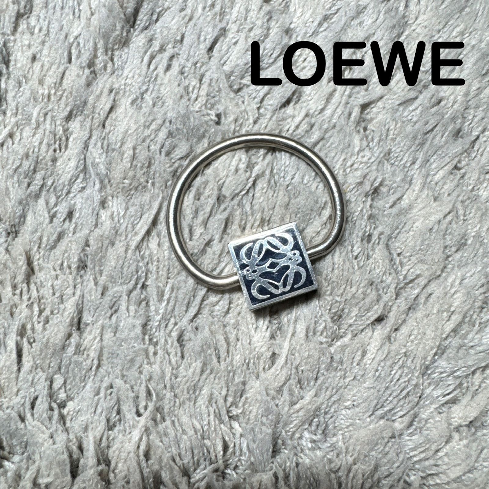 LOEWE ロエベ キーリング キーホルダー アナグラム スクエア シルバー