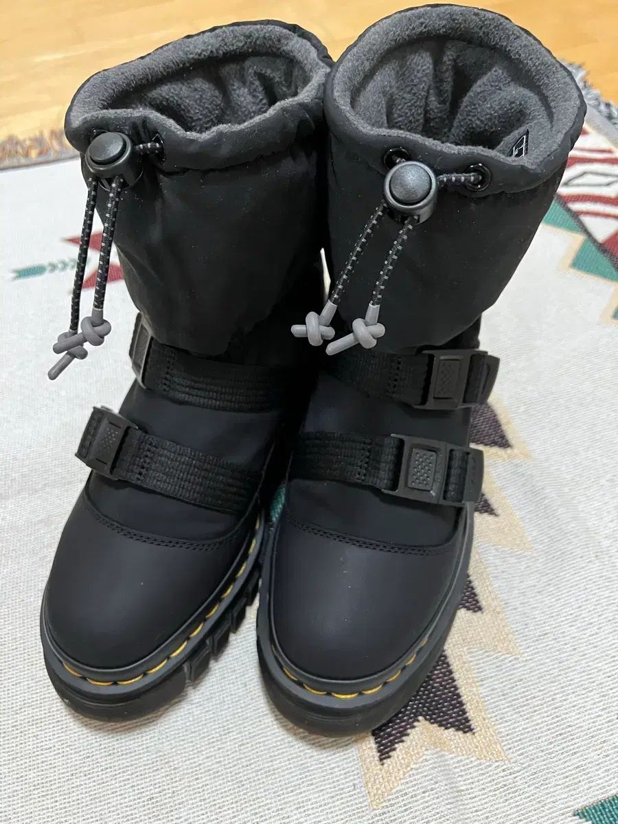 DR. MARTENS ドクターマーチン オッドリック パデッド ロウ 260 UK7