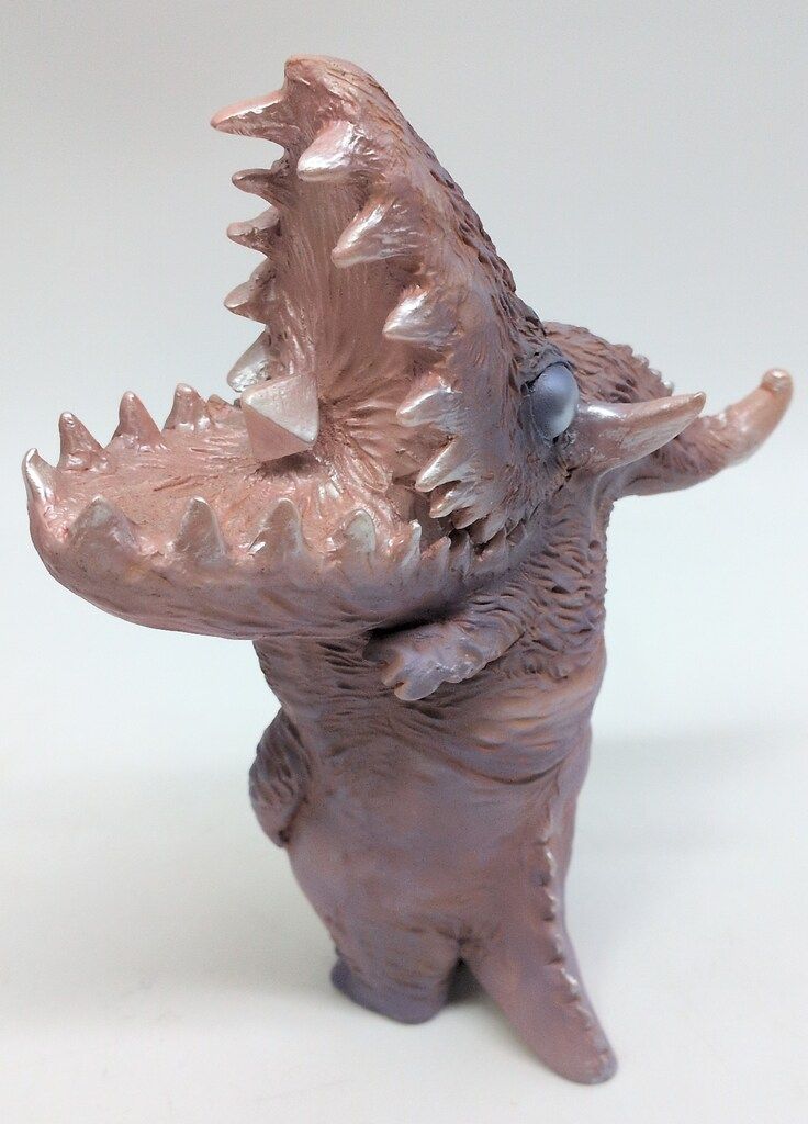 植田明志 怪獣の子供 leo 紫ver - メルカリ
