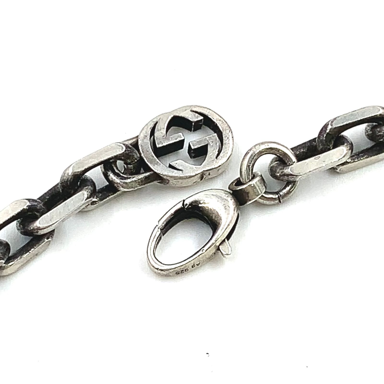 新着】GUCCI インターロッキングG AG925 シルバー チェーンネックレス