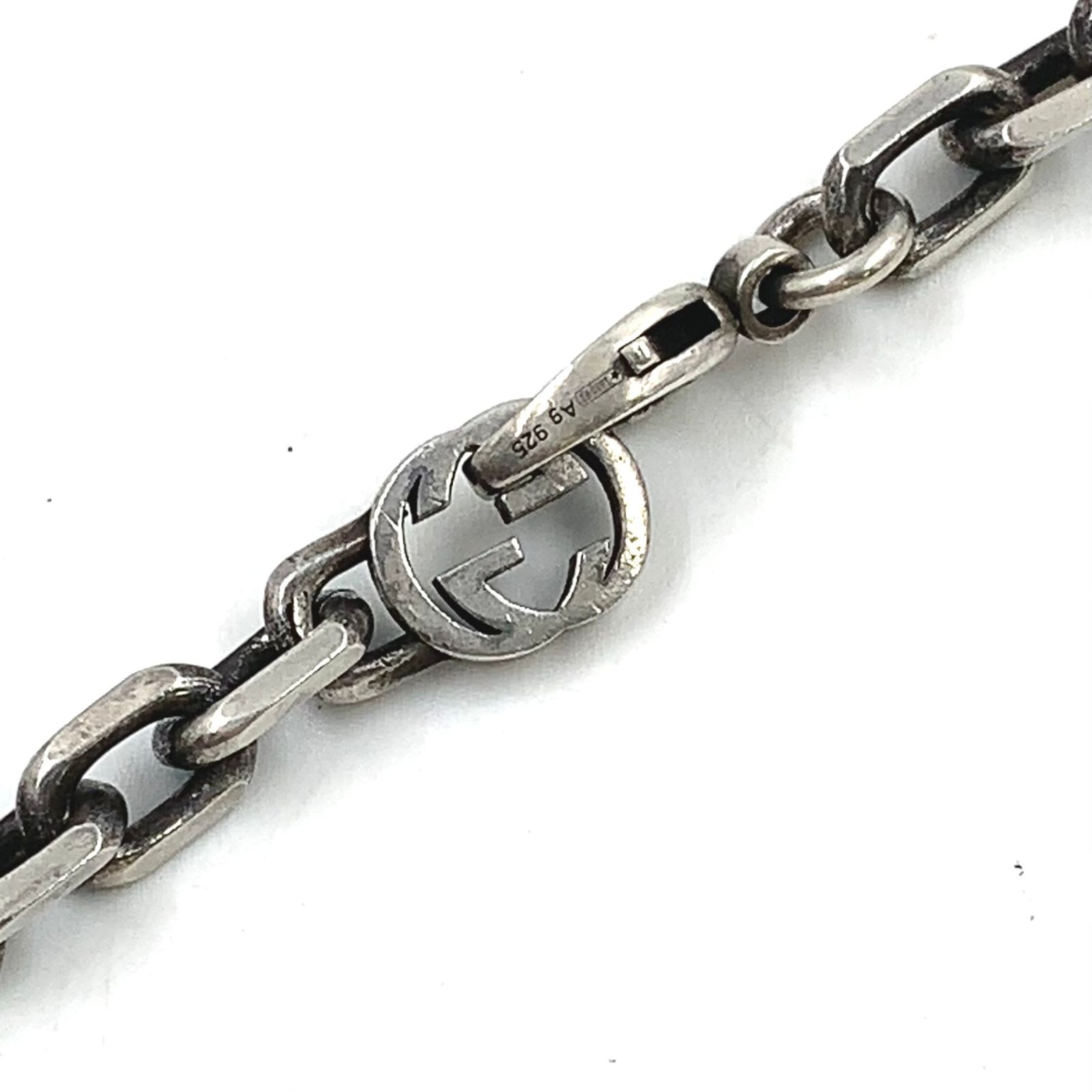 新着】GUCCI インターロッキングG AG925 シルバー チェーンネックレス
