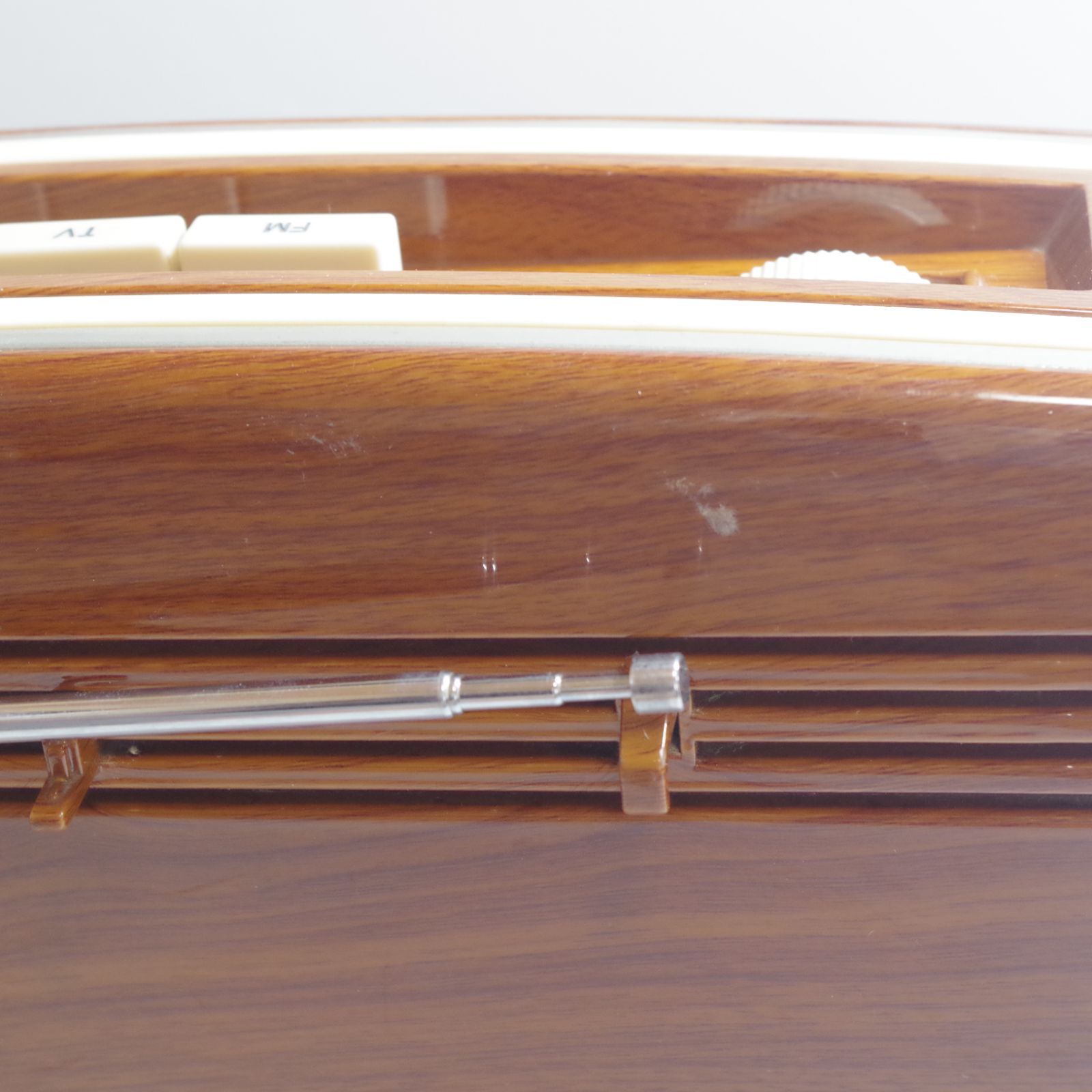 A7378 【動作確認済】BUSH RADIO TR82 ラジオ 復刻 ウエストクリーク