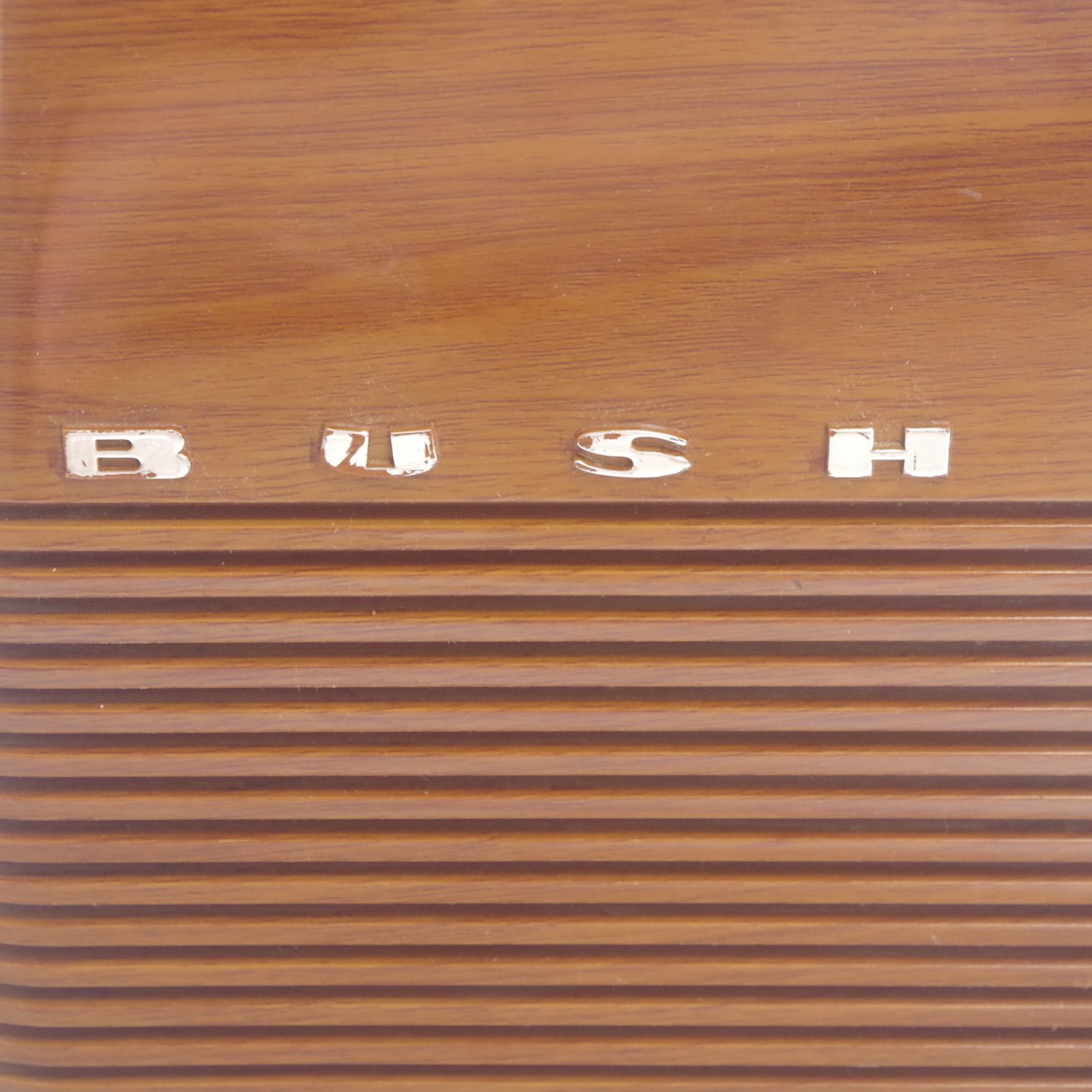 A7378 【動作確認済】BUSH RADIO TR82 ラジオ 復刻 ウエストクリーク