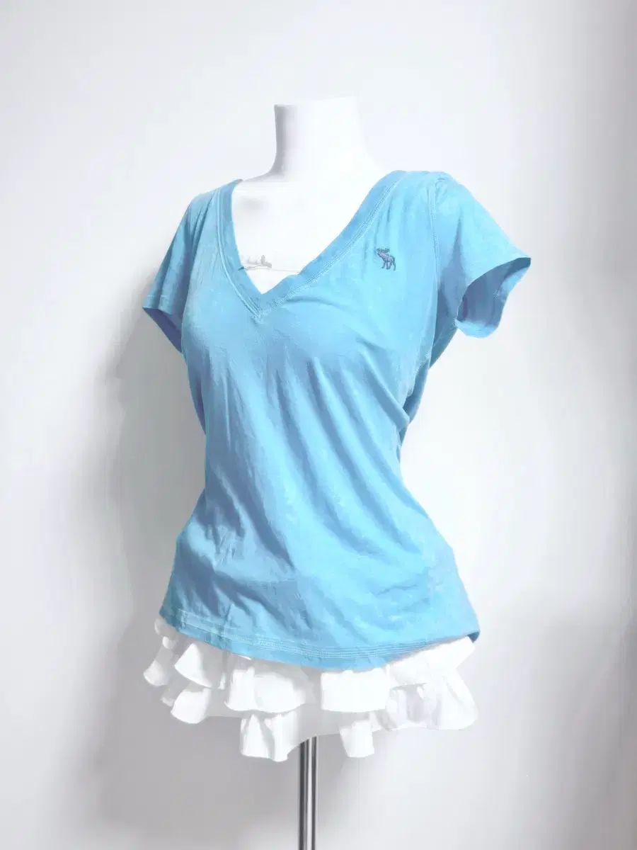Abercrombie Vネック トップス