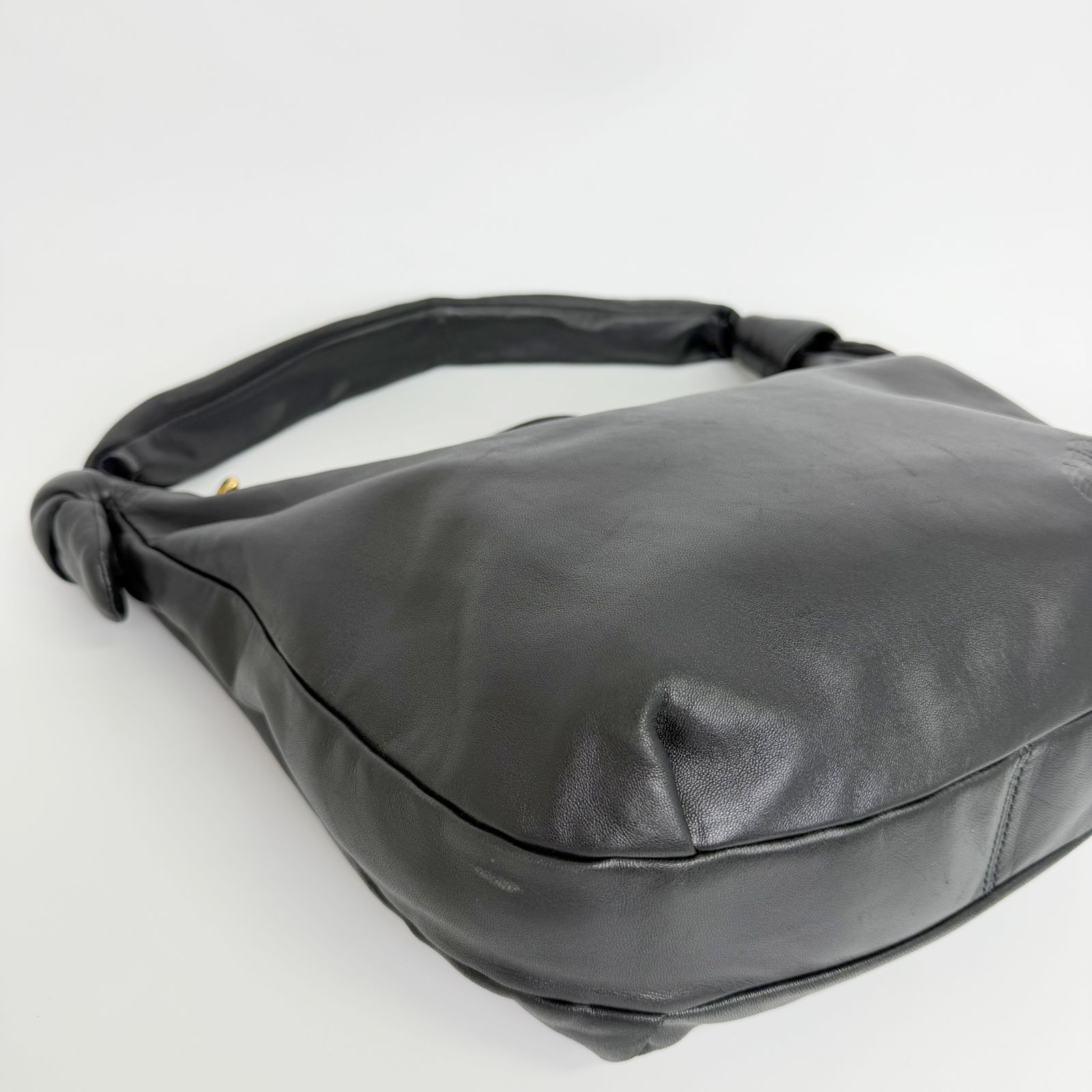 中古】LOEWE ロエベ ナッパアイレ ノットハンドル ショルダーバッグ