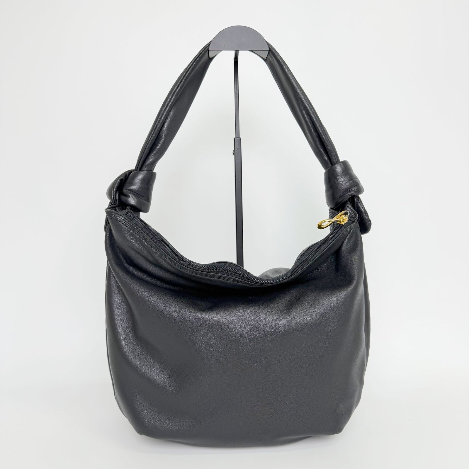中古】LOEWE ロエベ ナッパアイレ ノットハンドル ショルダーバッグ