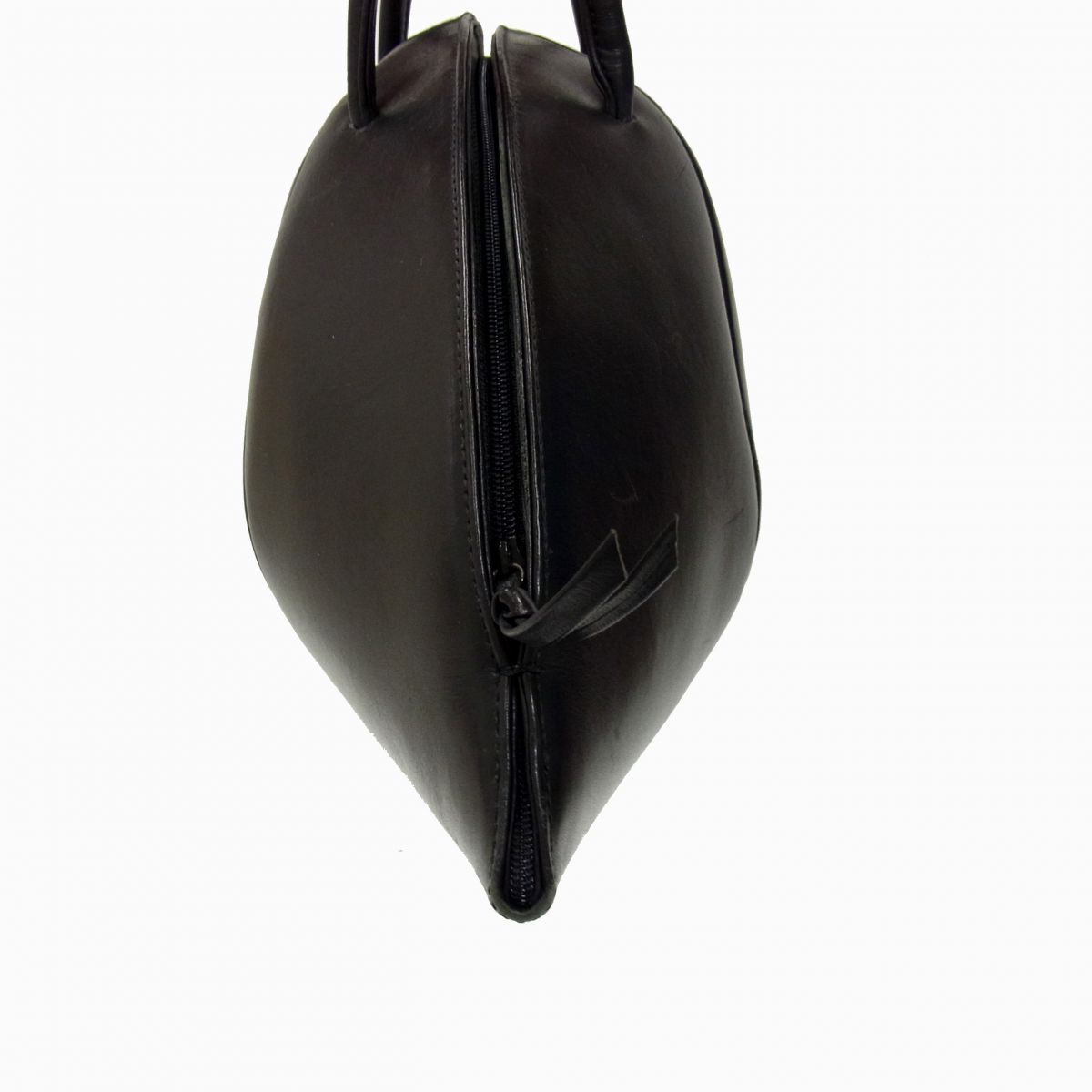 Sybilla ブラック　レザー　ハンドバッグ 美品◇Sybilla レザー ハンドバッグ ブラック 半月型 アーチデザイン
