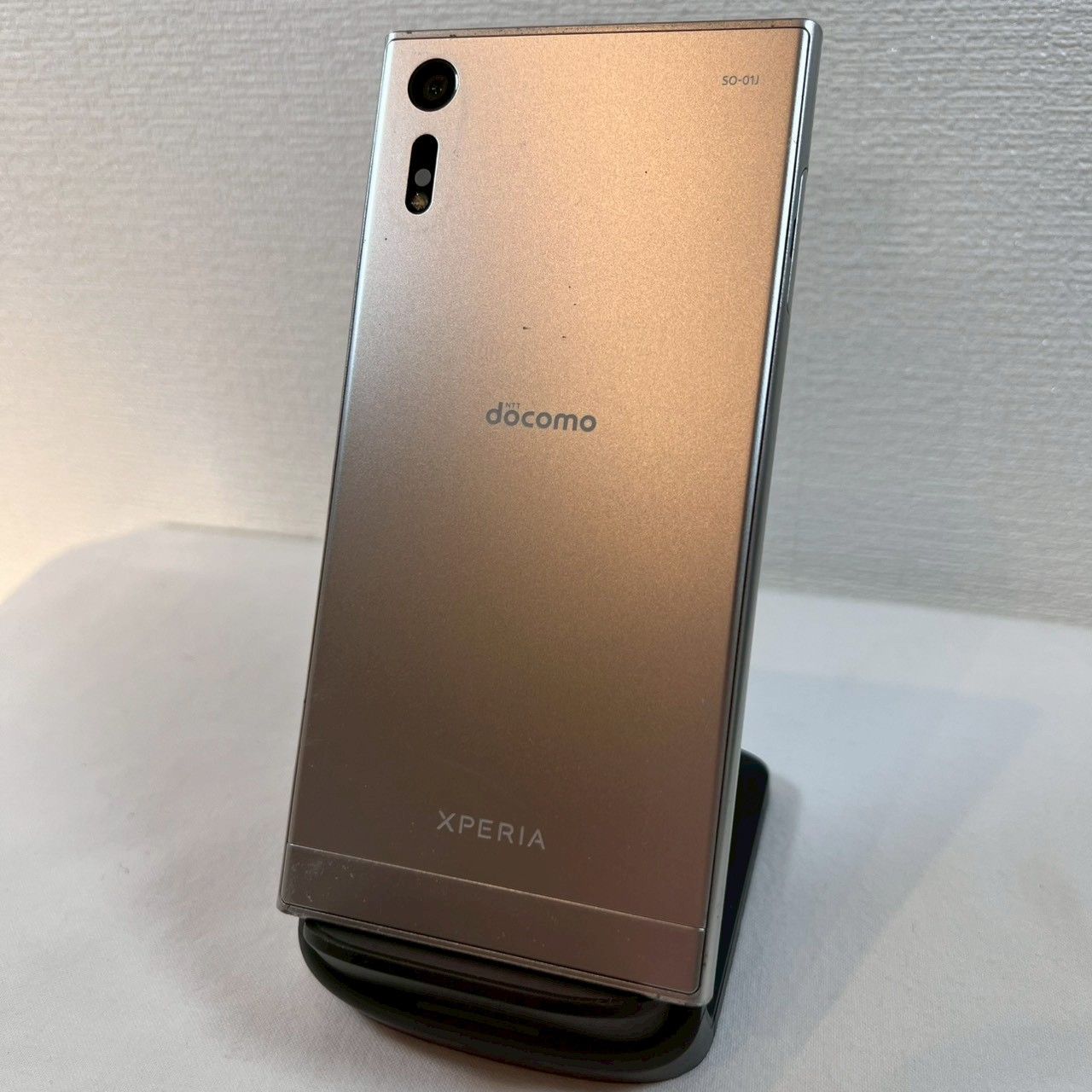 SONY Xperia XZ SO-01J 32GB ドコモ 本体 - メルカリ