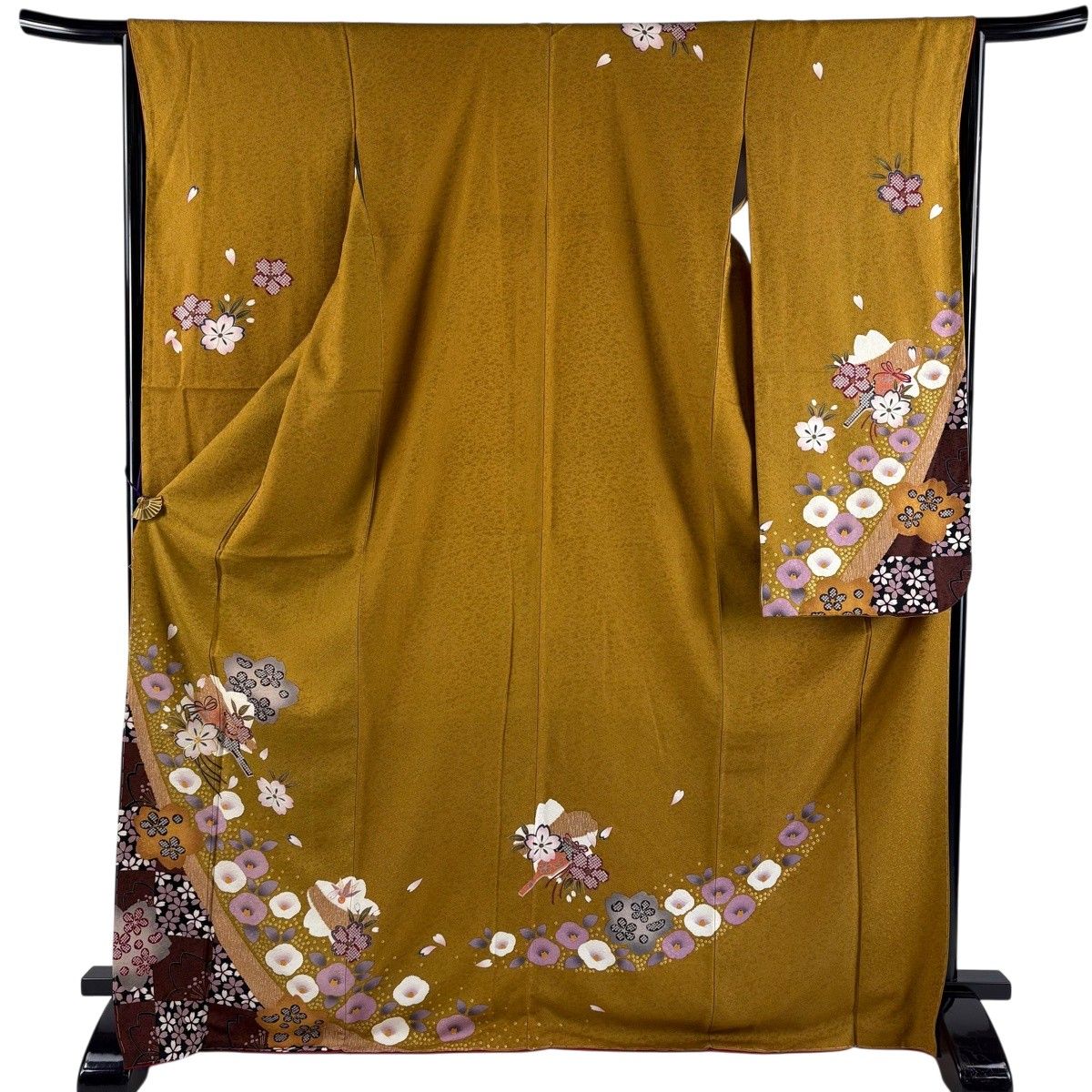 振袖 身丈171.5cm 裄丈66cm M 袷 桜 椿 金糸 金彩 山吹茶色 正絹 名品 【中古】