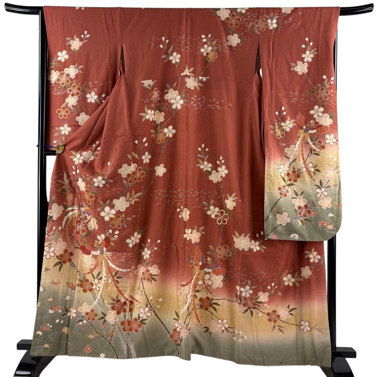 【美品】 振袖 身丈160.5cm 裄丈66cm M 袷 鈴乃屋 向かい鳥 桜 金糸 金銀彩 茜色 正絹 秀品 【中古】