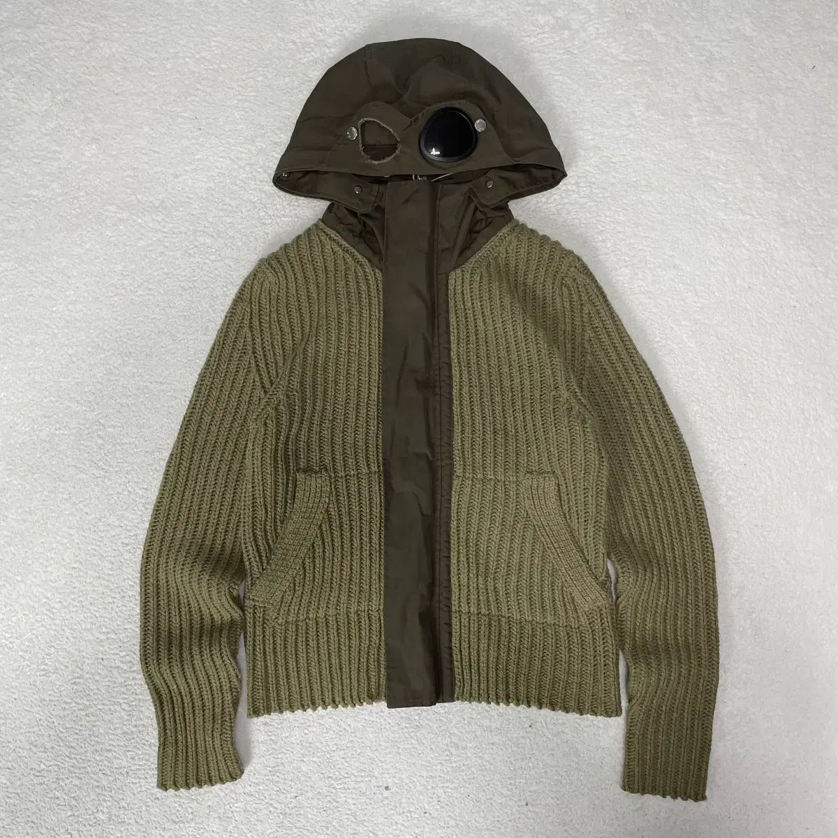 オールド C.P. COMPANY シーピーカンパニー レンズ ニット フードジップアップ