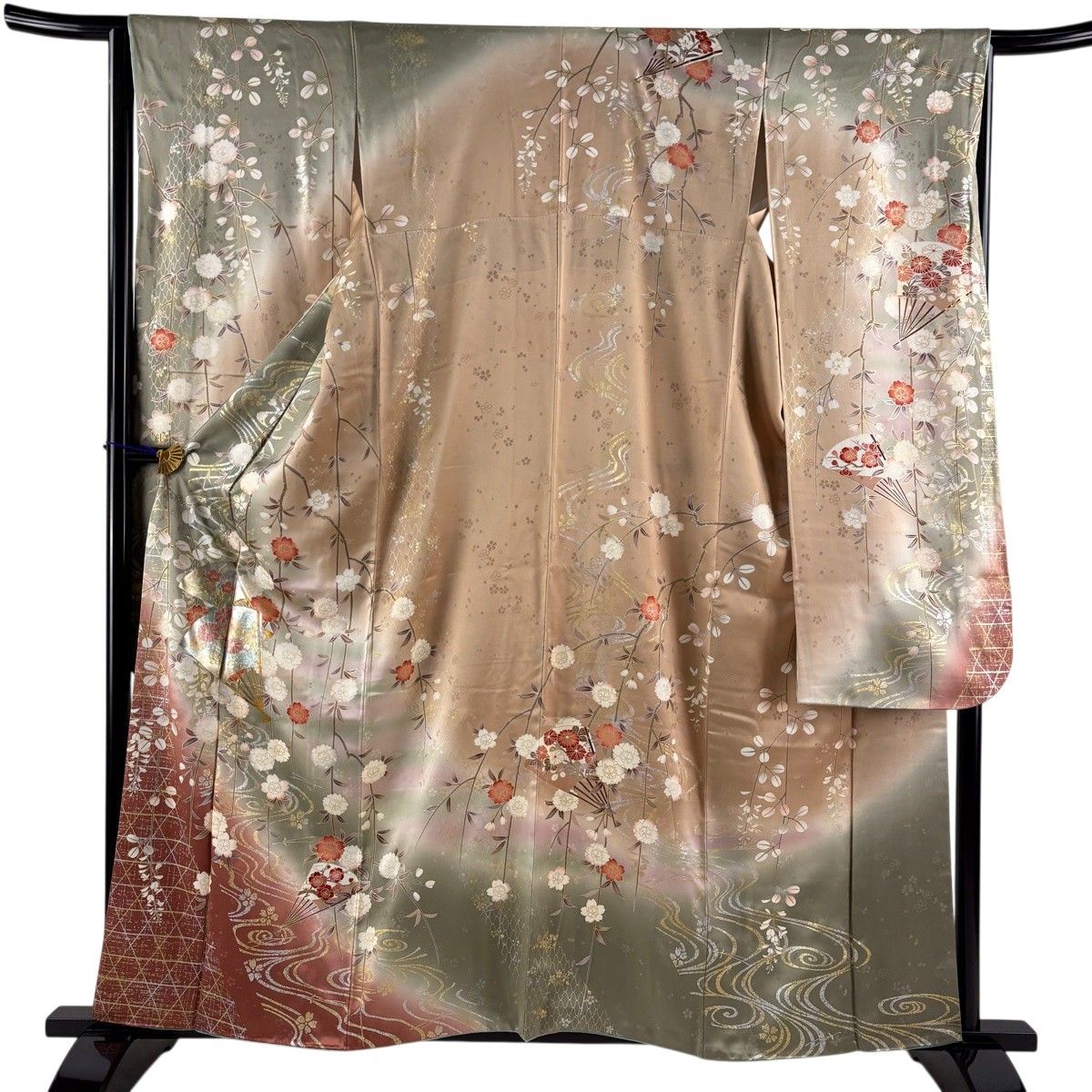 【美品】 振袖 身丈160.5cm 裄丈64cm M 袷 枝垂れ桜 扇 金銀彩 ぼかし 薄茶色 正絹 秀品 【中古】