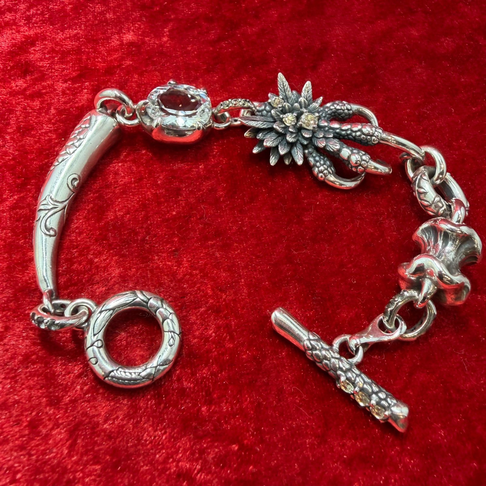 美品 ナイトレイヴン ブレスレット 63.8g ブラッディマリー/Bloody