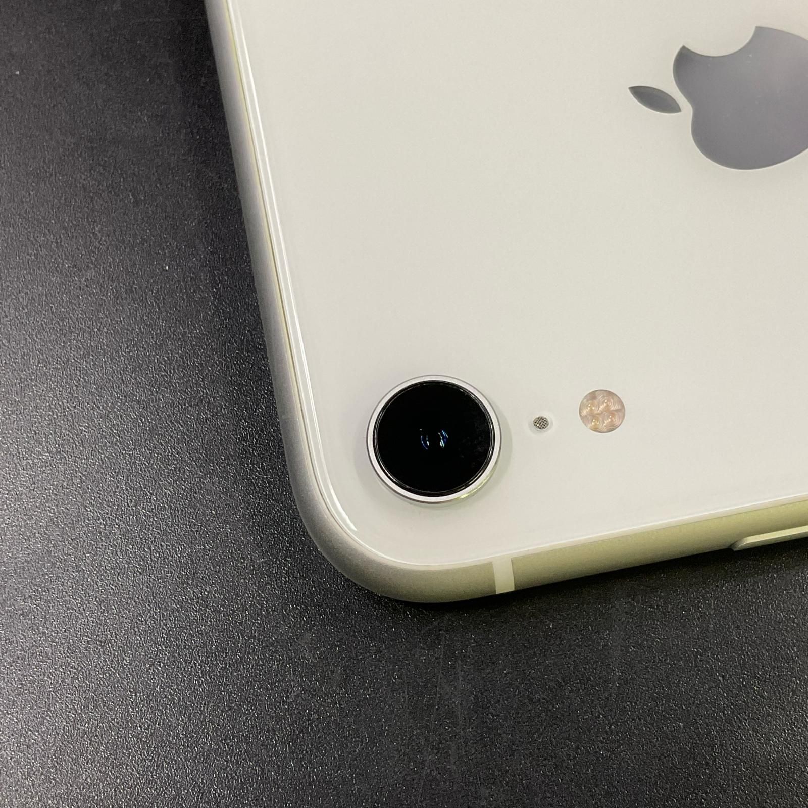 iPhone XR 256GB ホワイト SIMフリー 美品 - メルカリ