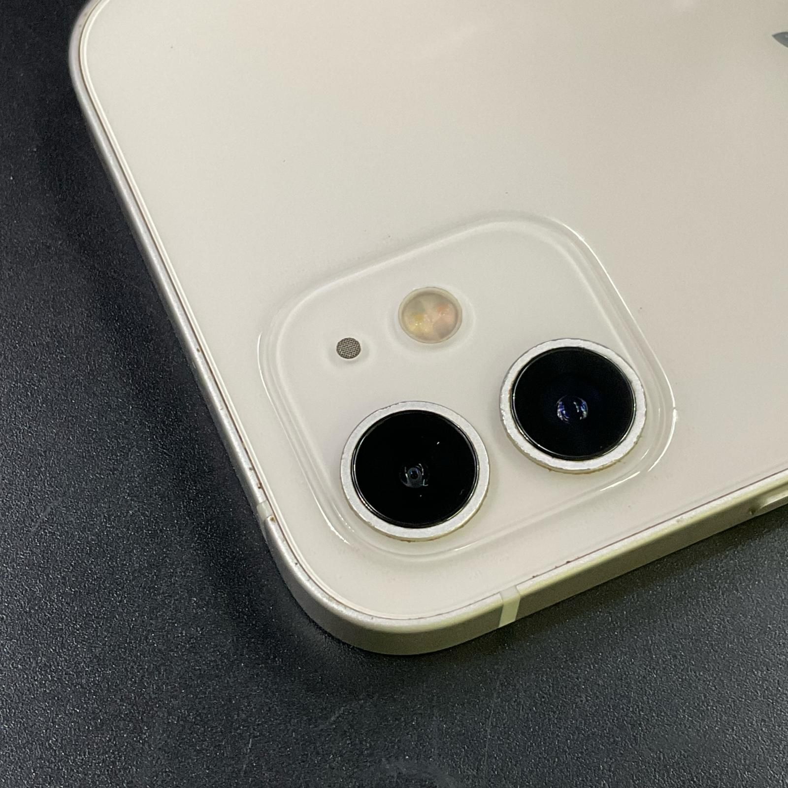 iPhone 12 128GB ホワイト docomo SIMフリー - メルカリ