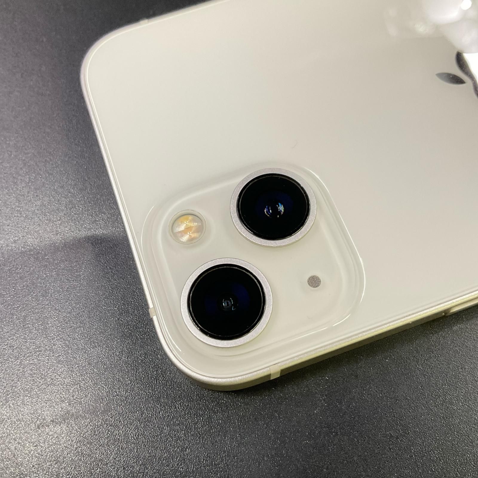 iPhone 13 128GB ホワイト SIMフリー 美品 au - メルカリ