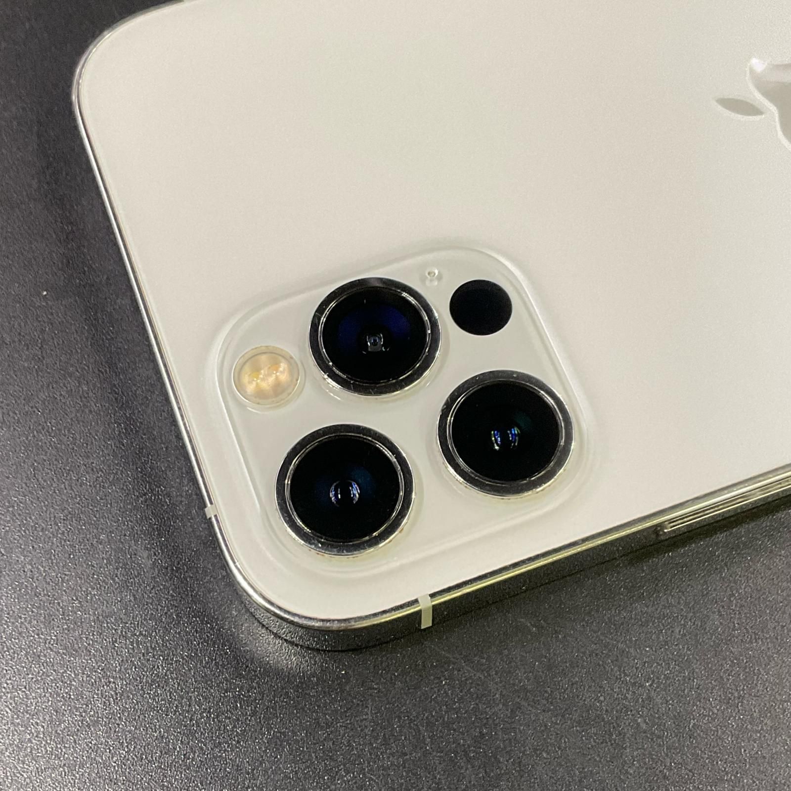 iPhone 12 Pro 256GB シルバー SIMフリー 動作確認済 - メルカリ