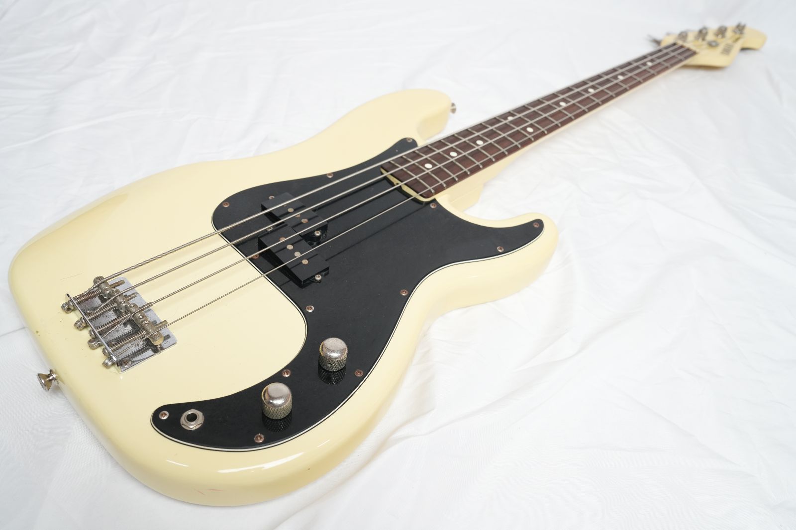 ☆YAMAHA PB400RA Vintage White プレシジョンベース 日本製 ジャパン