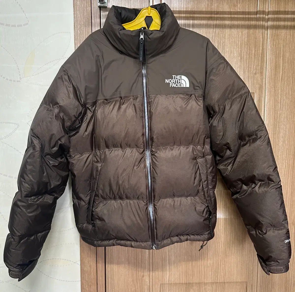 THE NORTH FACE 1996 レトロ ヌプシ ダウン ファルコンブラウン