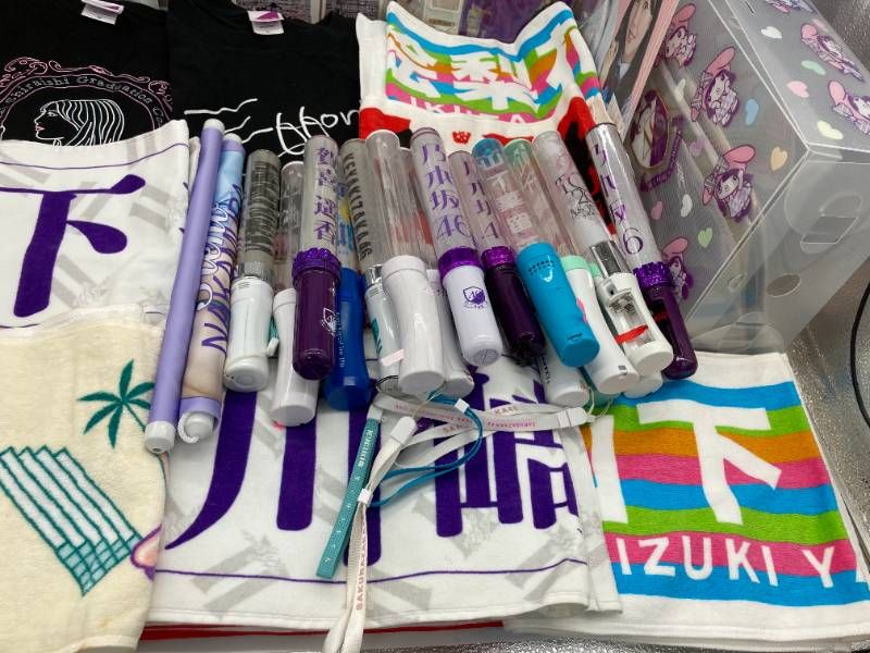 乃木坂46、欅坂46、日向坂46グッズいろいろ 坂道シリーズ アイドル