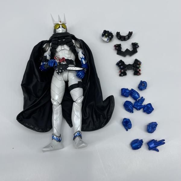【中古】現状品)S.H.Figuarts (真骨彫製法) 仮面ライダーエターナル[91]