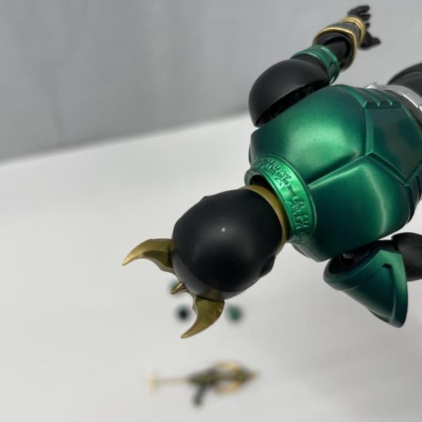 中古】現状品)S.H.Figuarts (真骨彫製法) 仮面ライダークウガ ペガサス