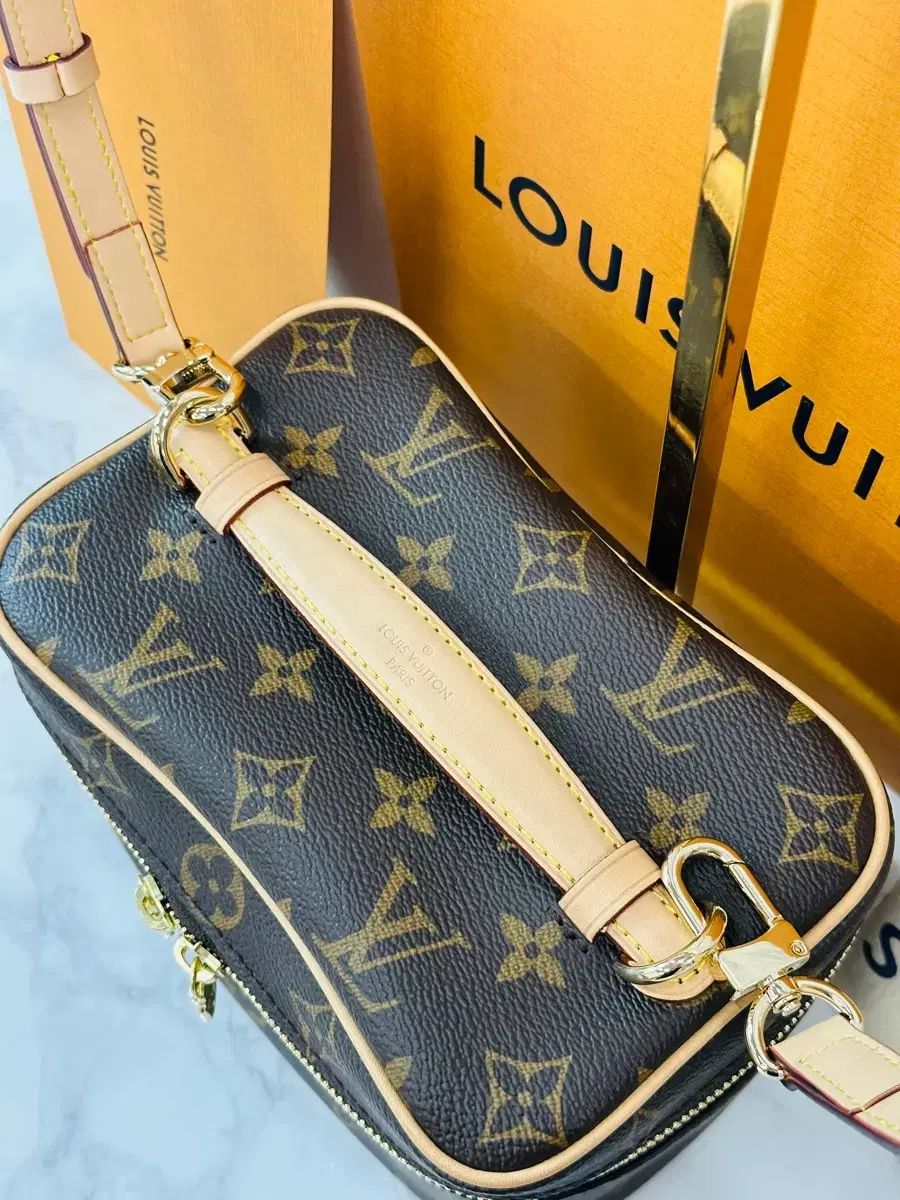 (フルセット) Louis Vuitton ルイヴィトン ニスミ二 モノグラム
