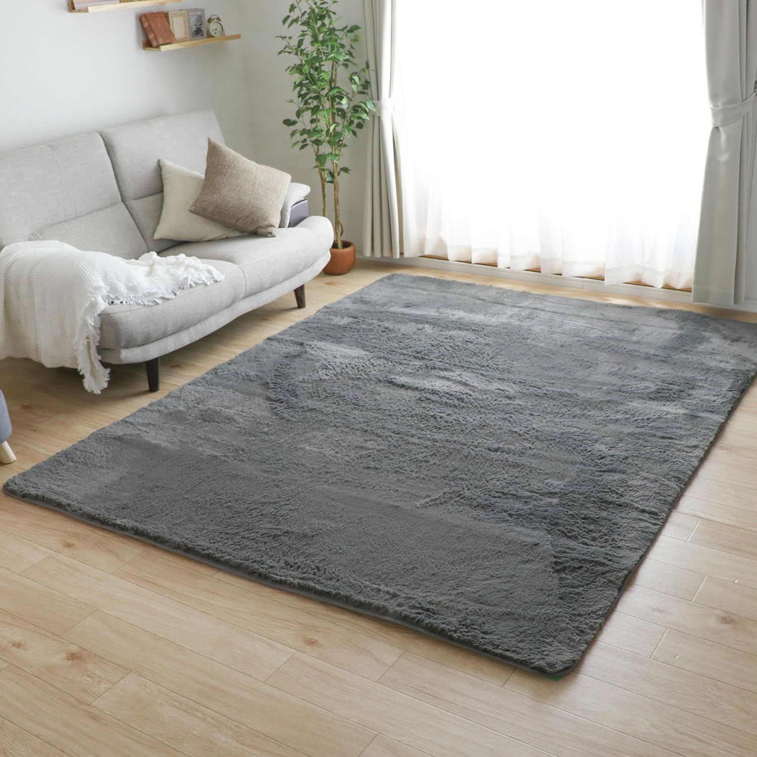約2畳 防ダニ 200×200cm 抗菌 防臭 カーペット 厚手 ラグ 滑り止め付 ホットカーペット対応 シャギーラグ 絨毯 フリーリー 無地・ダークグレー
