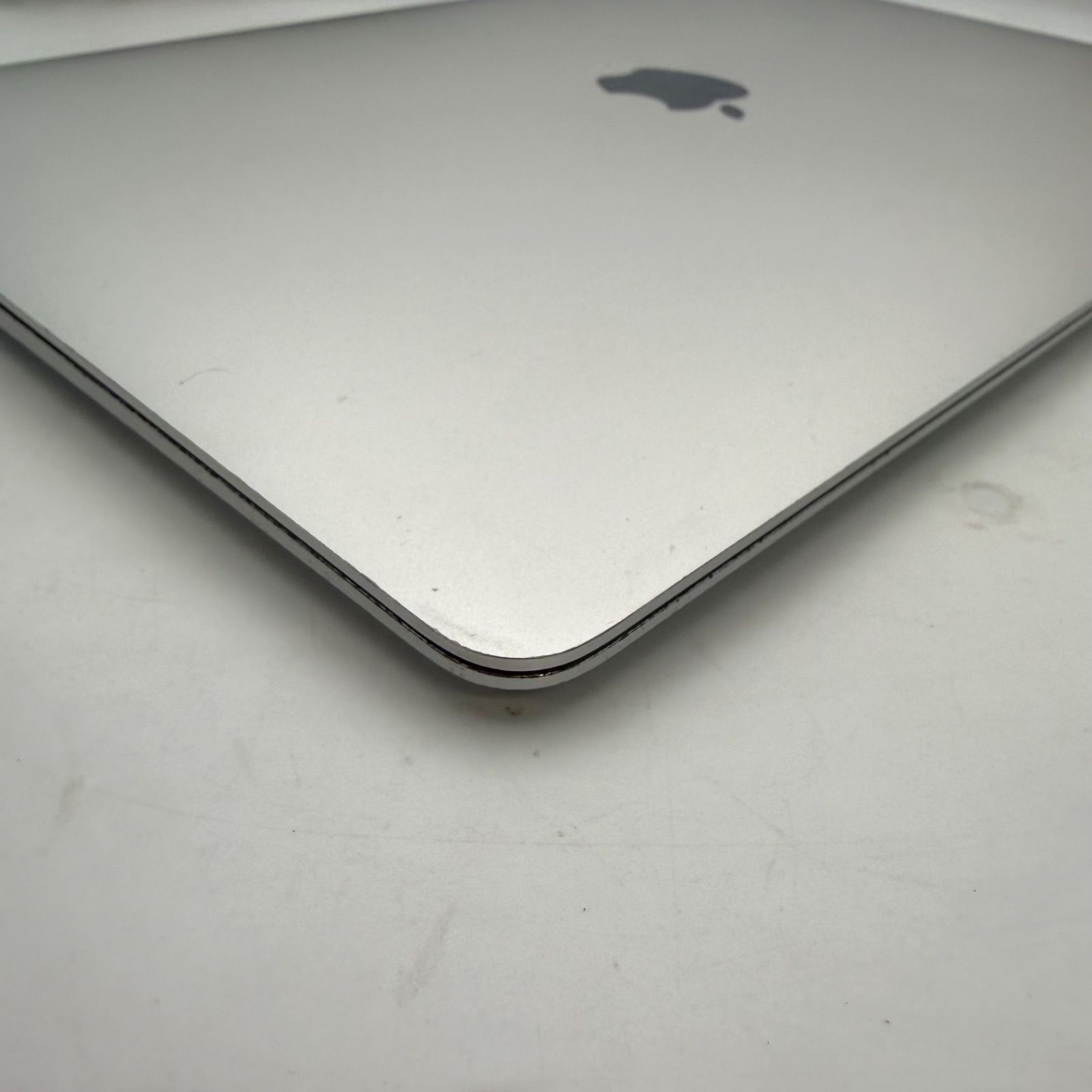 バッテリー100%】MacBook Air M1 16GB/256GB - メルカリ