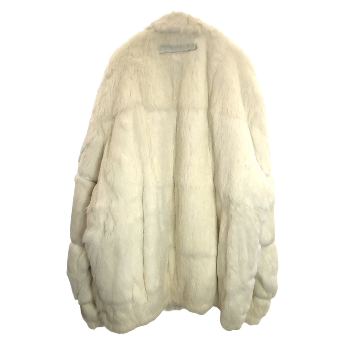 美品 DAVOUCCI ダボーチ サイズ2XL クリーム アイボリー ラビット
