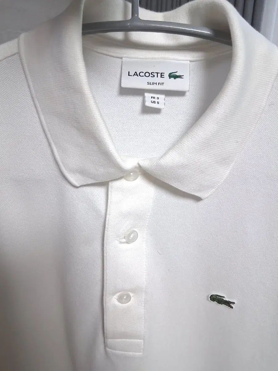 LACOSTE ラコステ スリムフィット 半袖 カラーTシャツ 白
