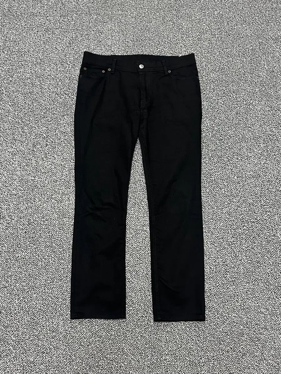 正規品 Acne Studios アクネストゥディオズ ブラック ジーン ズボン