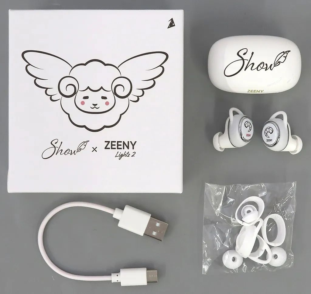 中古】ヘッドフォン 狩野翔 コラボレーションイヤフォン 「Zeeny 