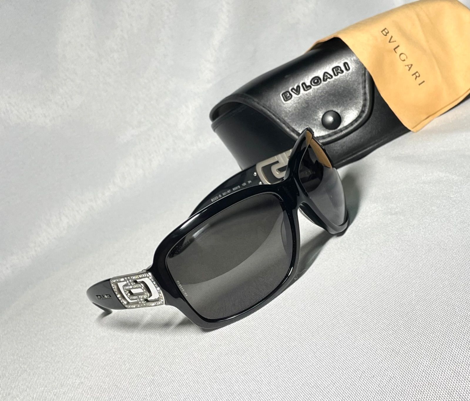 美品✨ブルガリ サングラス メンズ ラインストーン 美品 希少 BVLGARI ブルガリ ラインストーン装飾パレンテシ&ブランド