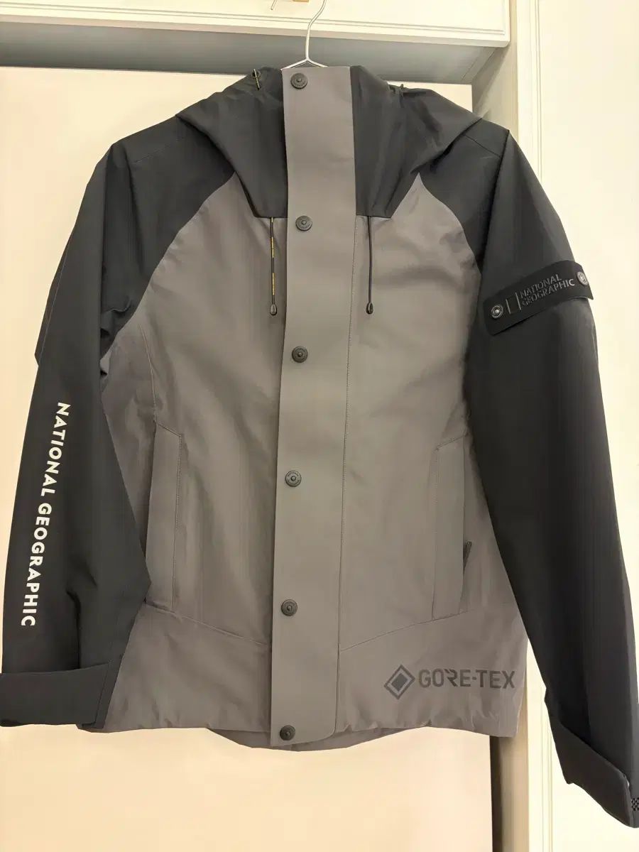 ナショナルジオグラフィック コアテックス ジャケット Mサイズ 9,246円