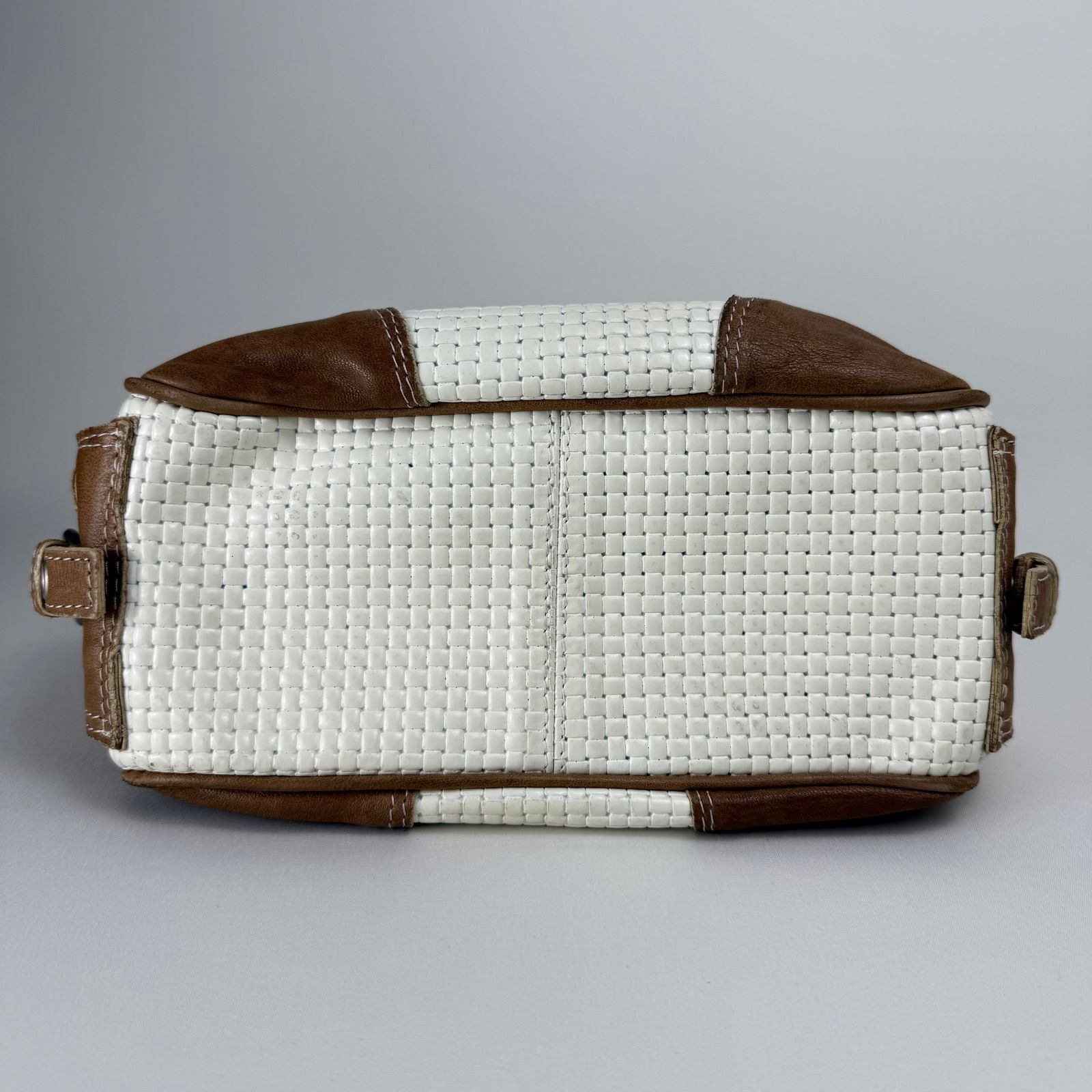 Via Repubblica y2k italy archive Leather chain shoulder bag ヴィア