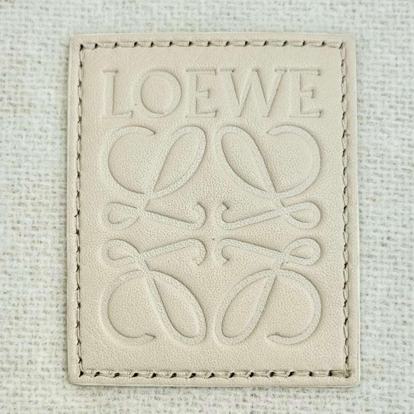 極美△LOEWE ロエベ ウール カシミヤ アナグラムロゴレザーパッチ