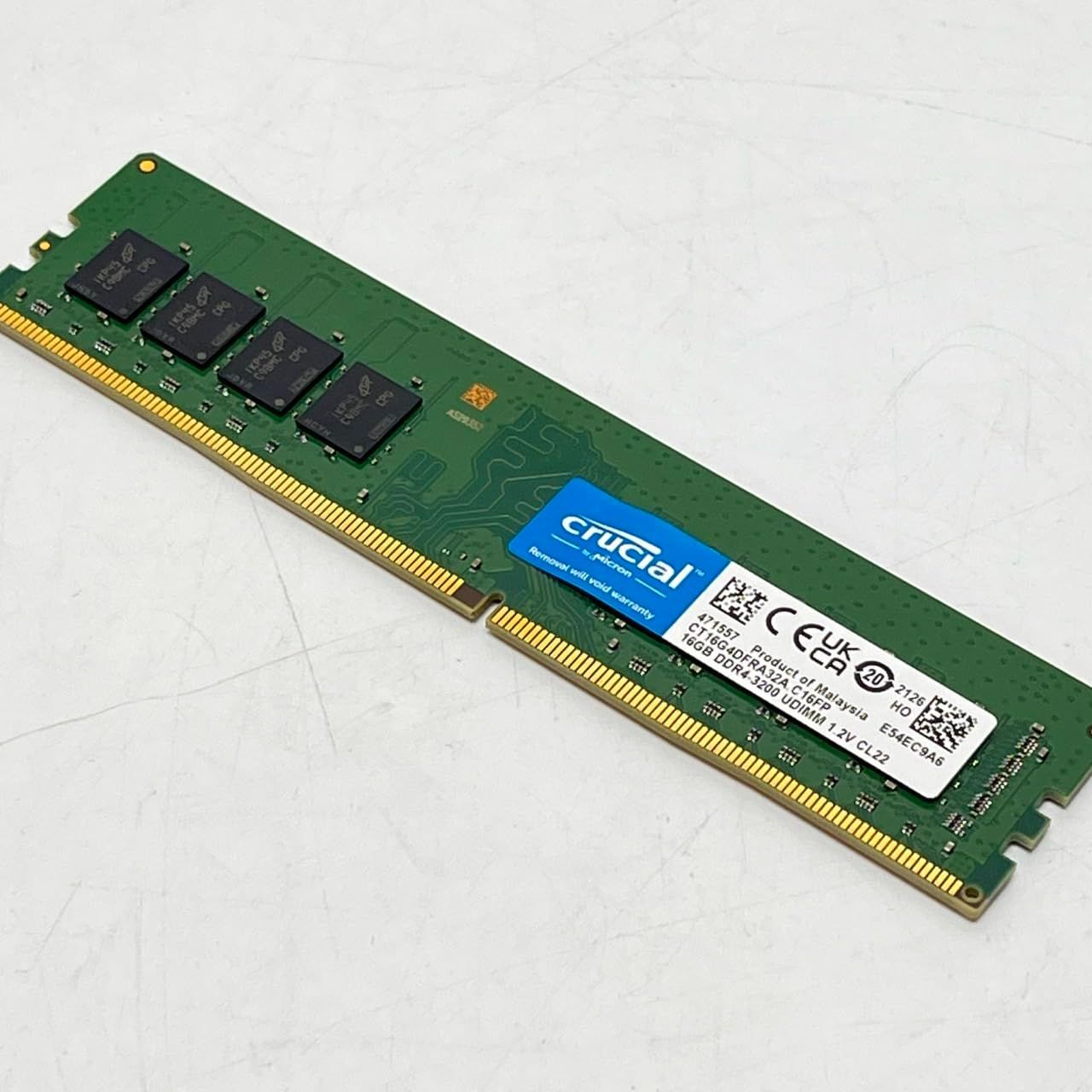 Crucial 16GB DDR4 3200MT/s メモリ (USED) - メルカリ
