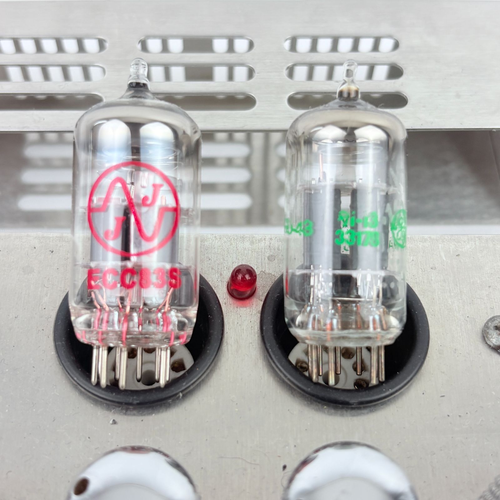 Mesa Boogie V-Twin 真空管プリアンプ ACアダプター付 動作OK - メルカリ
