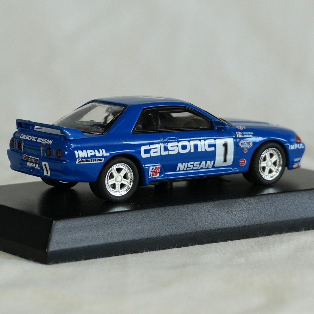 IM] 京商 1/64 カルソニック スカイライン GT-R R32 グループA