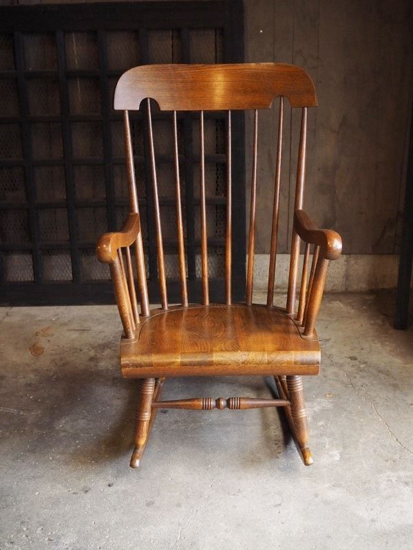 贅沢な休息を。飛騨産業（キツツキ） 楢材ロッキングチェア / ヴィンテージ家具古録展 送料無料　中古 品番I10082