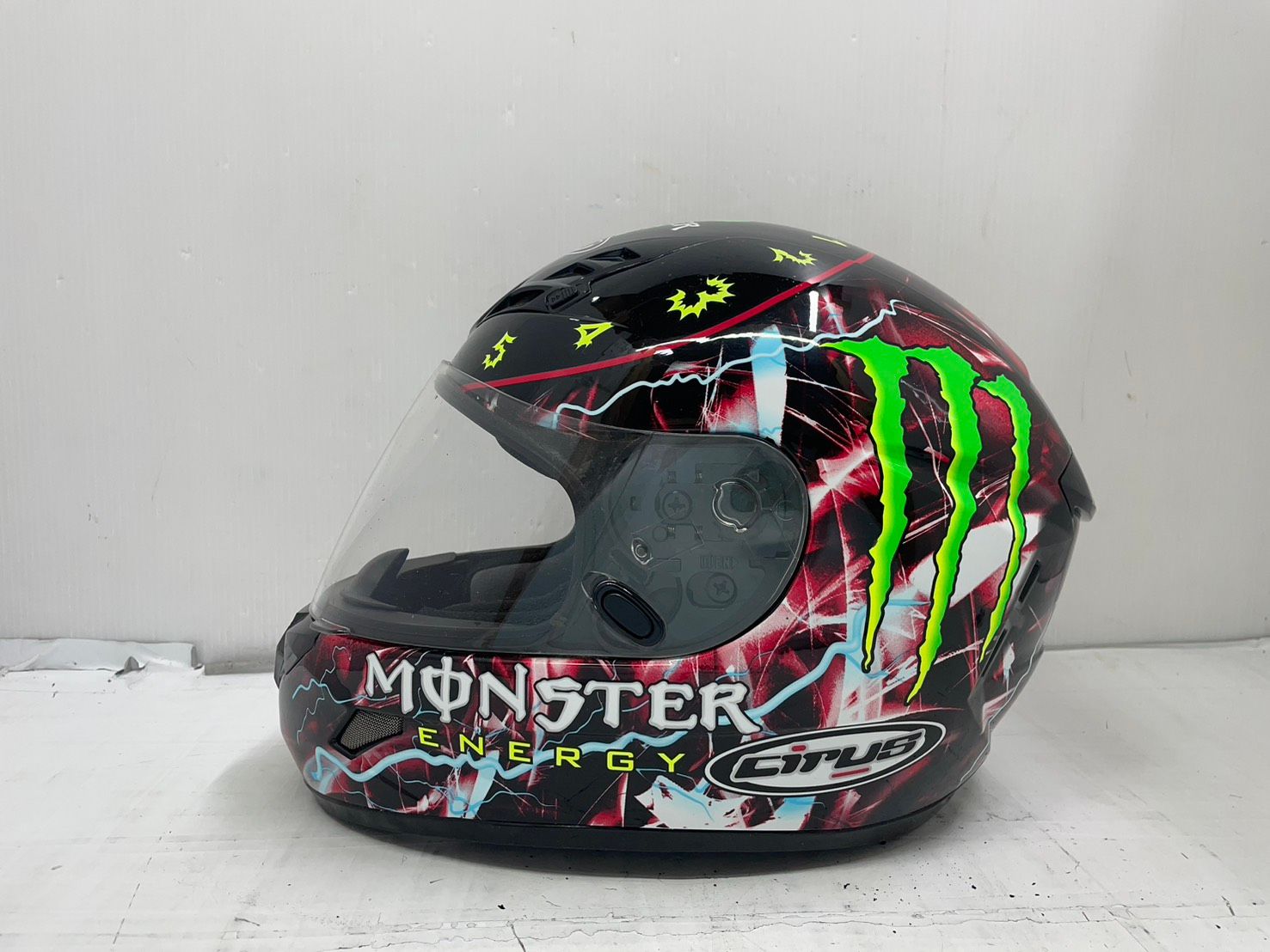 送料無料h15624 MONSTER ENERGY モンスターエナジー フルフェイス 