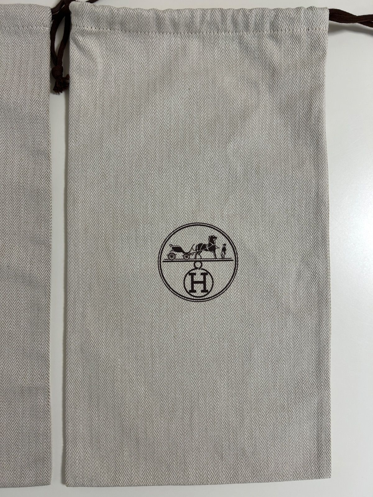 HERMES エルメス □種類 保存袋 ロゴ入り巾着袋 シューズケース