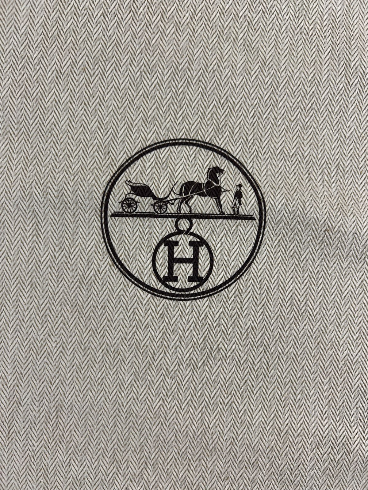 HERMES エルメス □種類 保存袋 ロゴ入り巾着袋 シューズケース