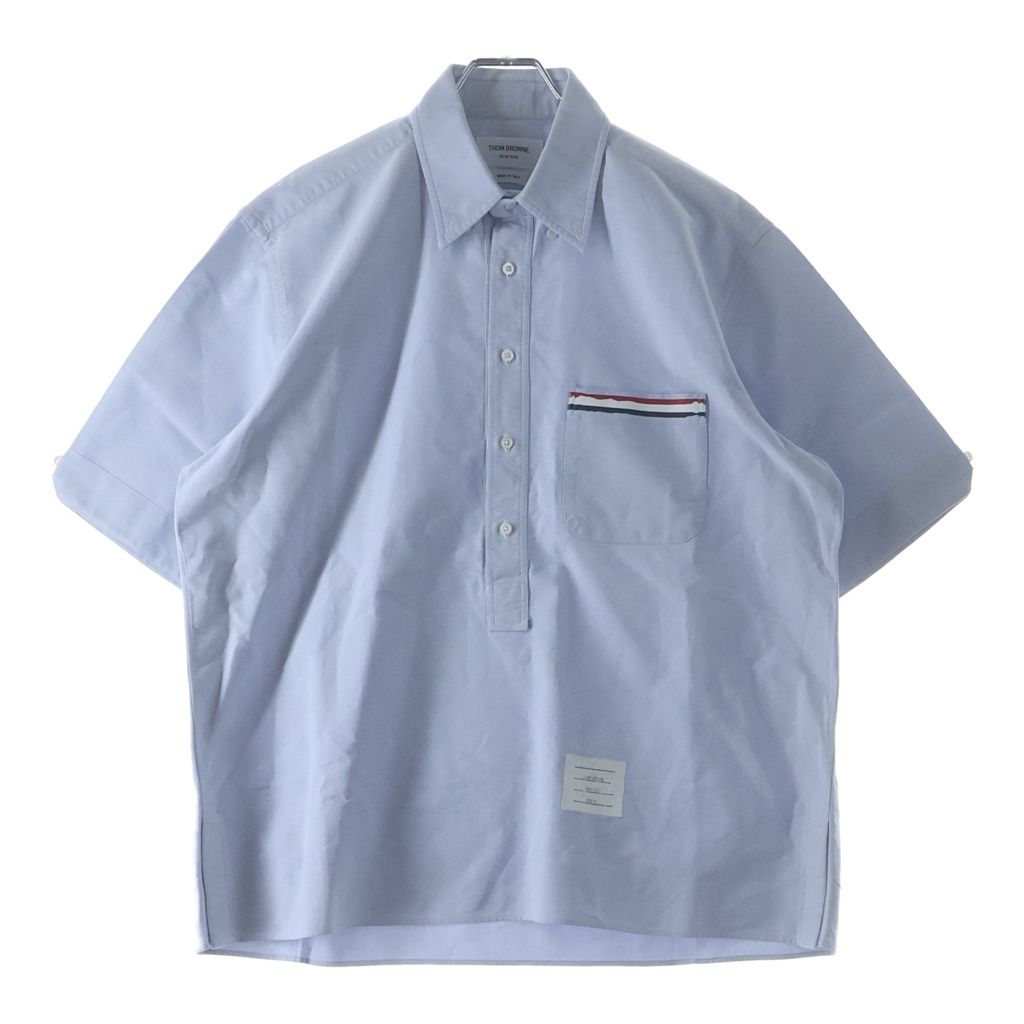 THOM BROWNE (トムブラウン) 胸ポケット ボタンダウン サイドスリッド 半袖シャツ ブルー